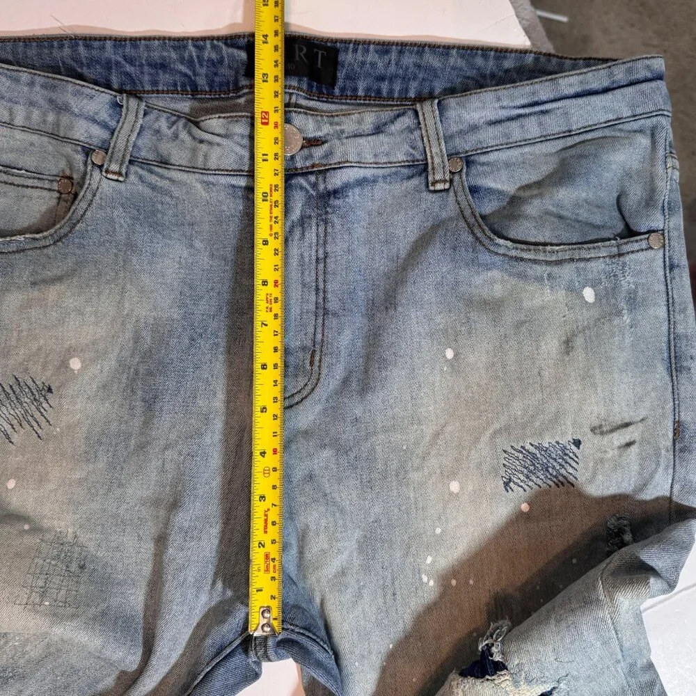 THRT Distressed Splatter Jeans Men 40x32 Lt Wash Ripped Distressed Grunge Street - Picture 14 of 16